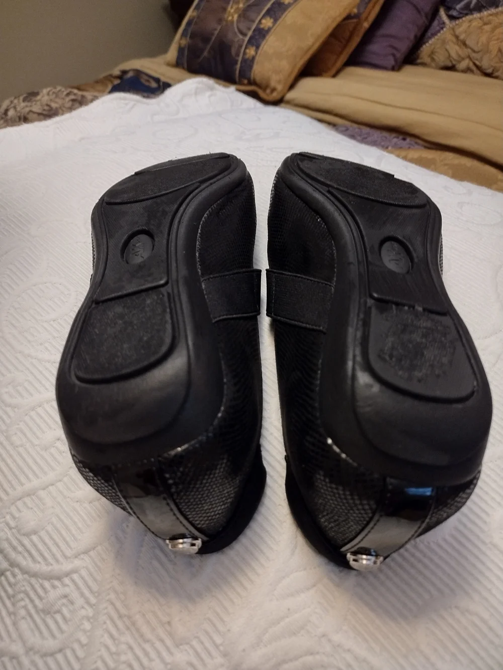 Anne Klein elegant slip
